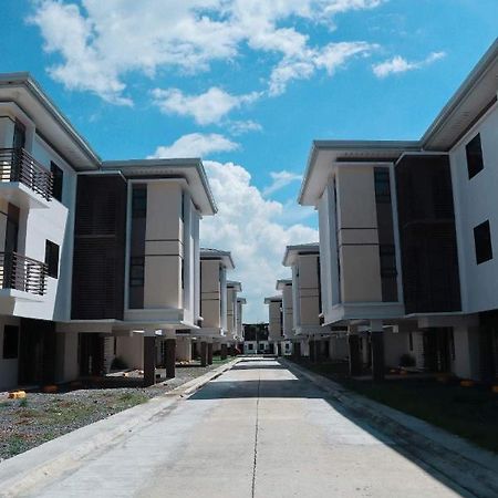 Homeist South Almond Drive Talisay  Exterior photo